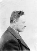 1904 г. – фото в профиль